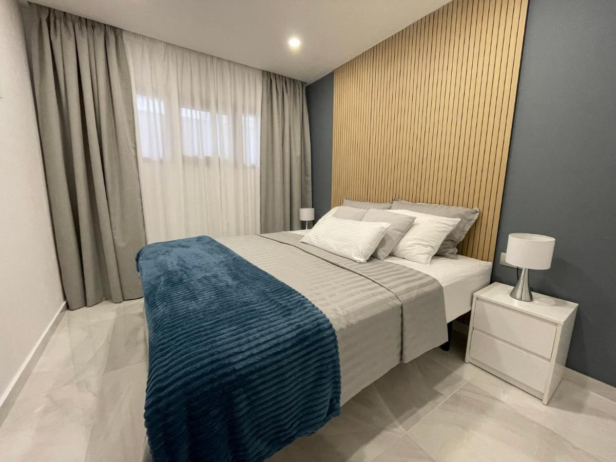 Apartament Luxury Diamond - Ocean View, Big Terraces, Air Con, Wifi Los Cristianos  Zewnętrze zdjęcie